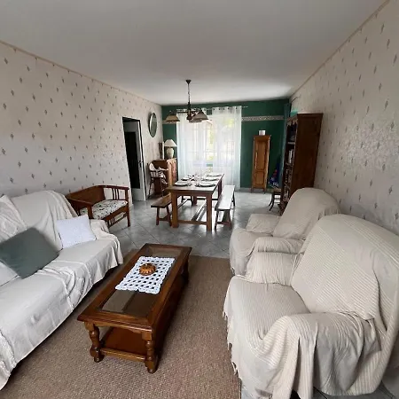 De Saint-hippolyte Holiday home *